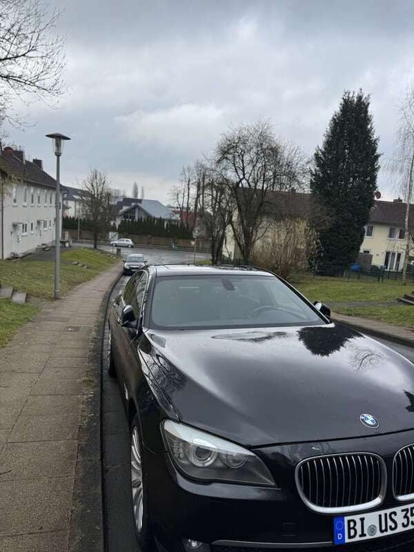 Gebraucht 2013 BMW 730L Limousine | 11.000 € (Superpreis) - Bild 1/4