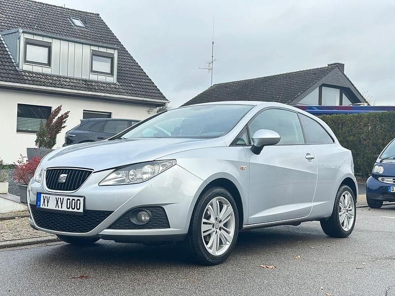 Silber Gebraucht 2010 Seat Ibiza SC Kleinwagen | 3.695 € (Fairer Preis) - Bild 1/4