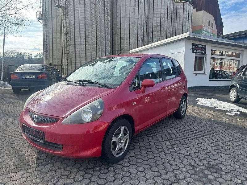 Gebraucht Honda Jazz Cool 78 PS (57 kW) 2006 Rot Kleinwagen
