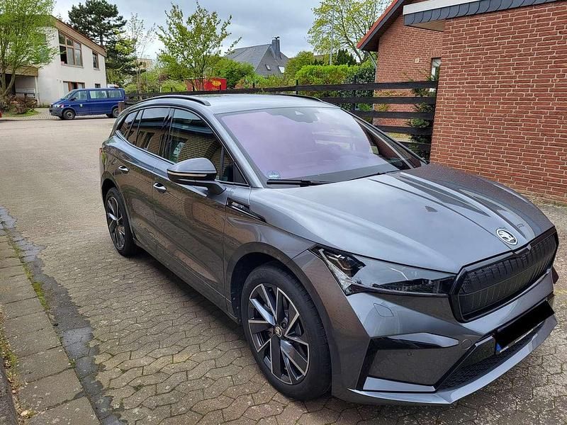 Gebraucht Skoda Enyaq iV SportLine 150 kW (204 PS) 2023 Grau SUV