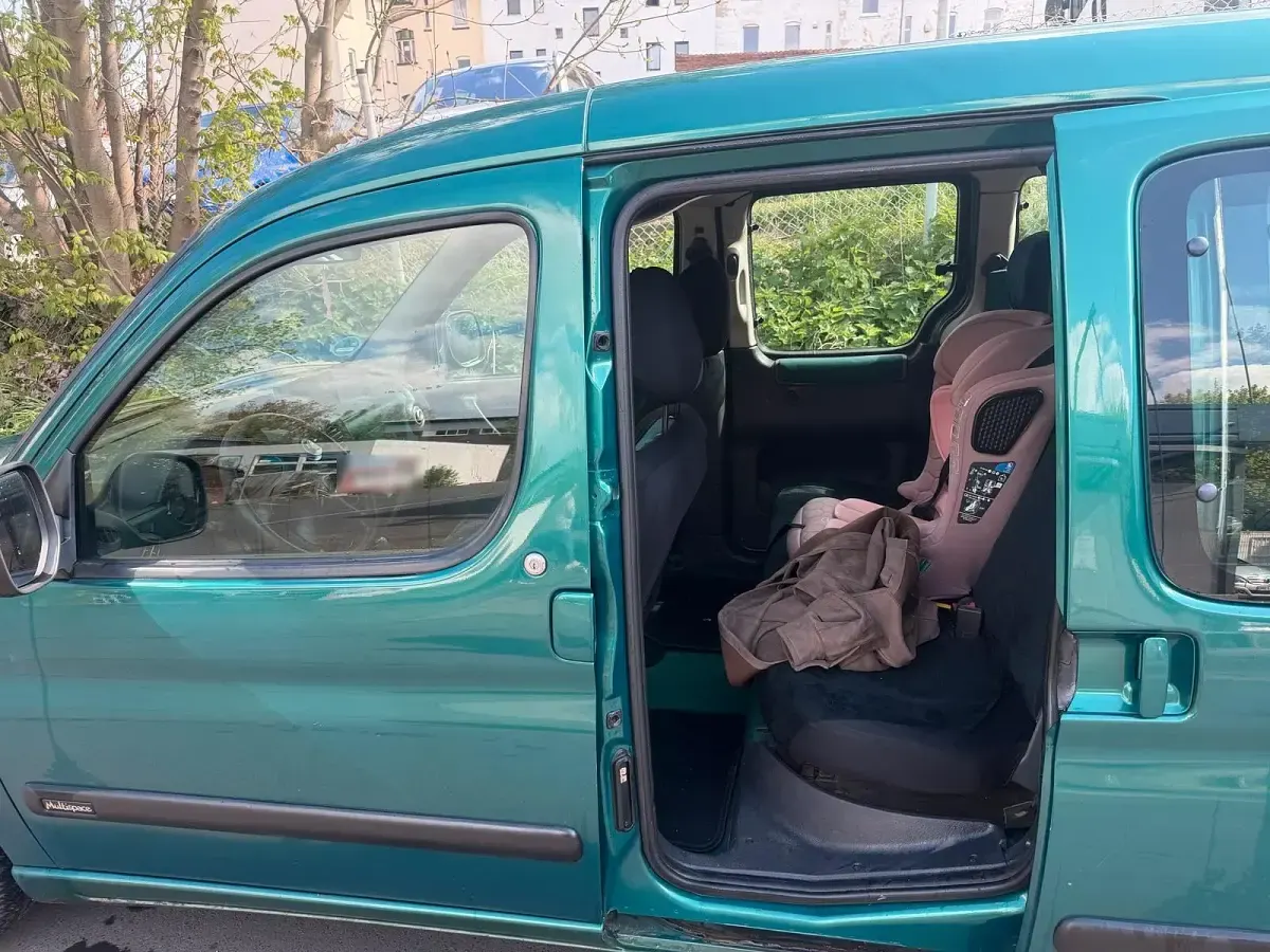 Gebraucht Citroën Berlingo 109 PS (80 kW) 2003 Grün Van / Kleinbus