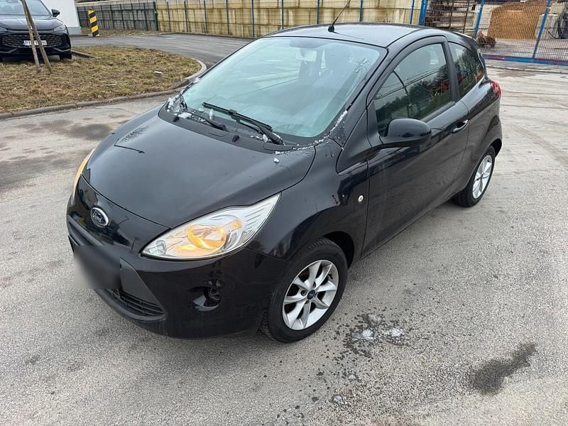 Gebraucht Ford Ka 69 PS (50 kW) 2015 Schwarz Kleinwagen