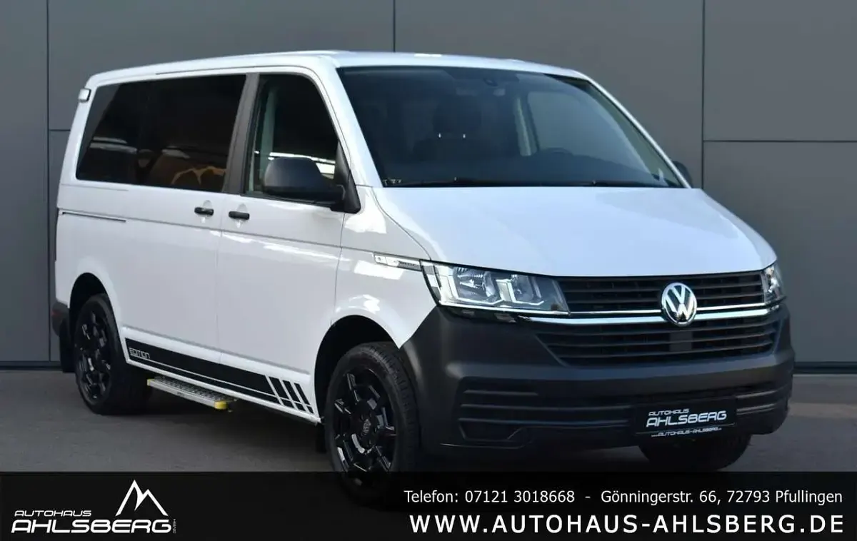 Gebraucht VW Caravelle Edition 110 PS (80 kW) 2022 Candyweiß Van