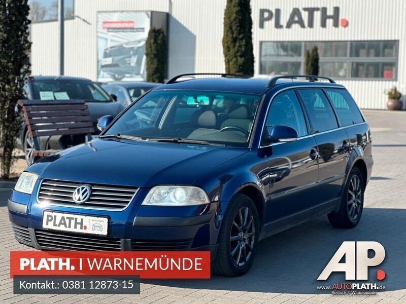Blau Gebraucht 2005 VW Passat Family Kombi | 1.490 € (Superpreis) - Bild 1/4
