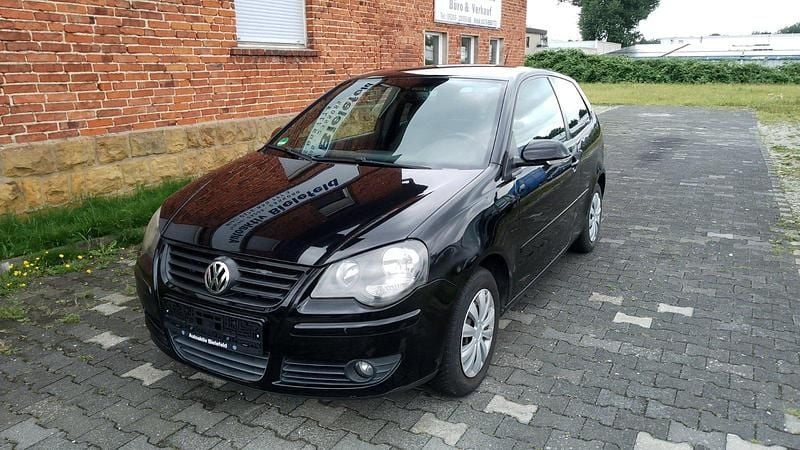 Schwarz Gebraucht 2008 VW Polo Black Edition Kleinwagen | 2.800 € (Teuer) - Bild 1/4