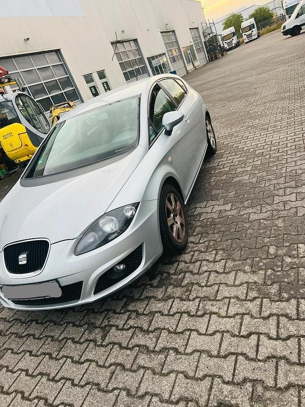 Gebraucht 2010 Seat Leon Kleinwagen | 2.500 € (Fairer Preis) - Bild 1/4