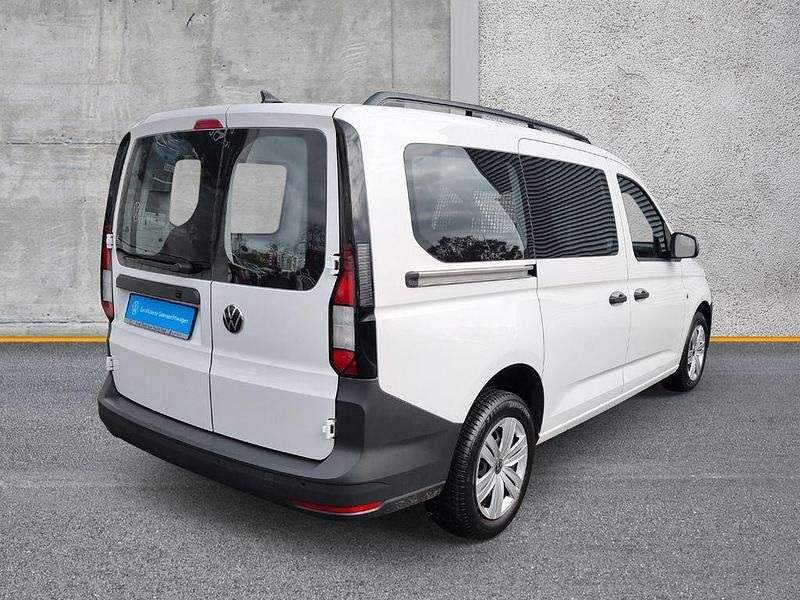Gebraucht VW Caddy Maxi 114 PS (83 kW) 2024 Weiß Van / Kleinbus