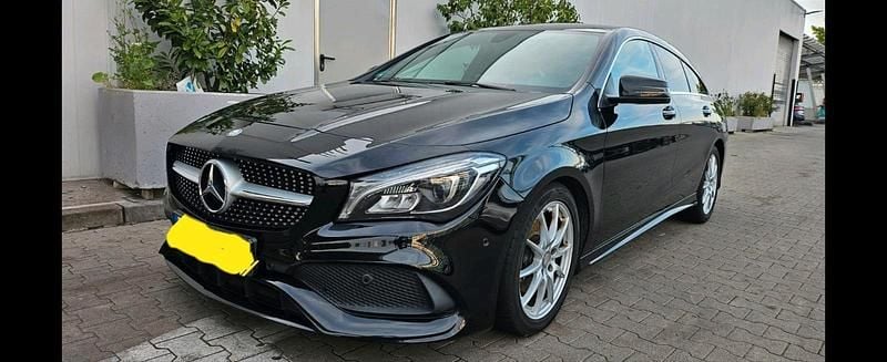 Schwarz Gebraucht 2016 Mercedes CLA200 AMG line Kombi | 13.900 € (Fairer Preis) - Bild 1/4