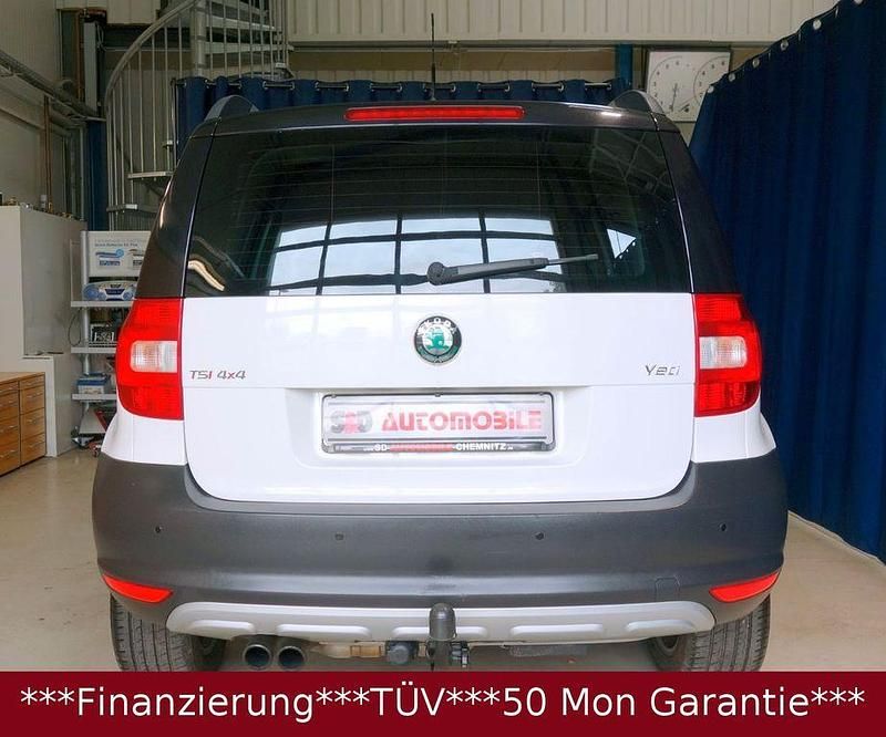 Gebraucht Skoda Yeti Family 152 PS (111 kW) 2013 Weiß SUV