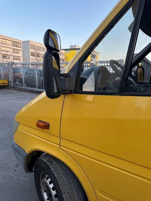 Gebraucht Mercedes Sprinter 82 PS (60 kW) 2002 Gelb Van