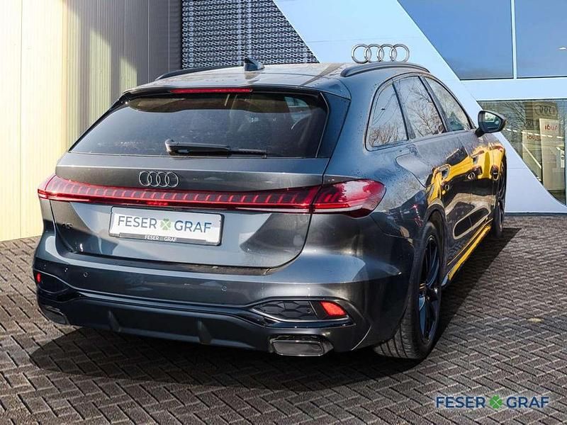 Gebraucht Audi A5 Ambiente 150 PS (110 kW) 2025 Daytonagrau perleffekt Kombi