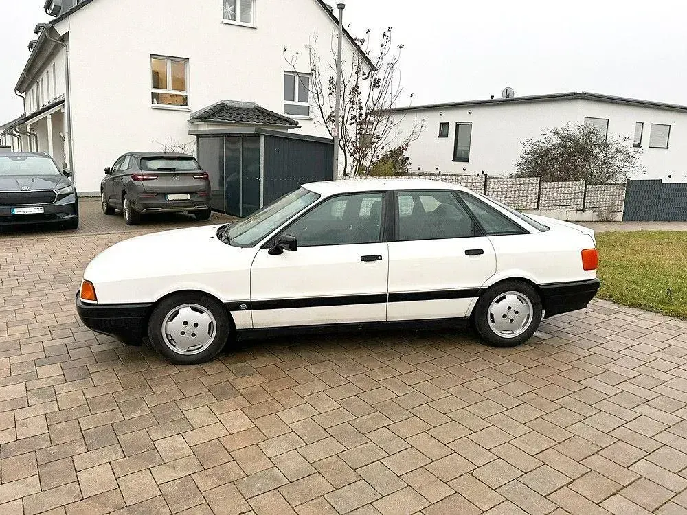 Gebraucht Audi 80 Performance 90 PS (66 kW) 1991 Weiß Kleinwagen