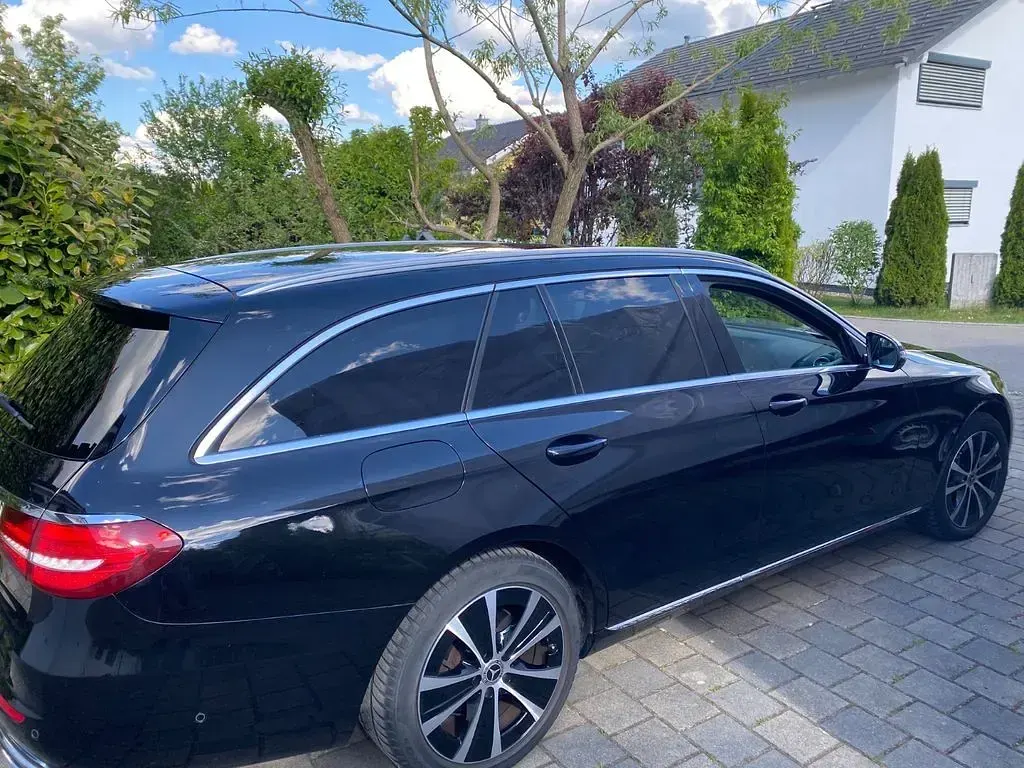 Gebraucht Mercedes E400 340 PS (250 kW) 2018 Schwarz Limousine