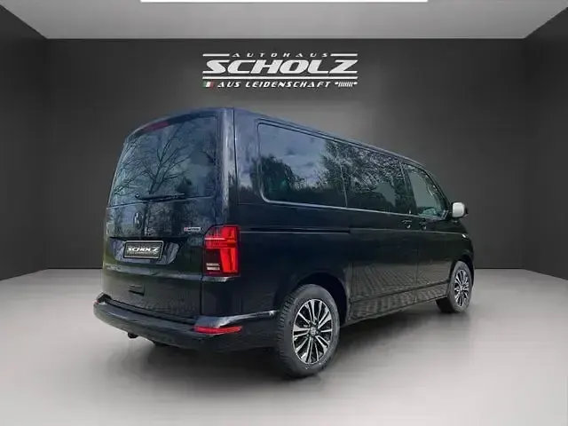 Usado VW Multivan Highline 2024 Andere Monovolume