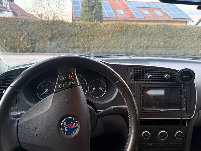 Second-hand Saab 9-3 150 CP (110 kW) 2007 Negru Berlinǎ