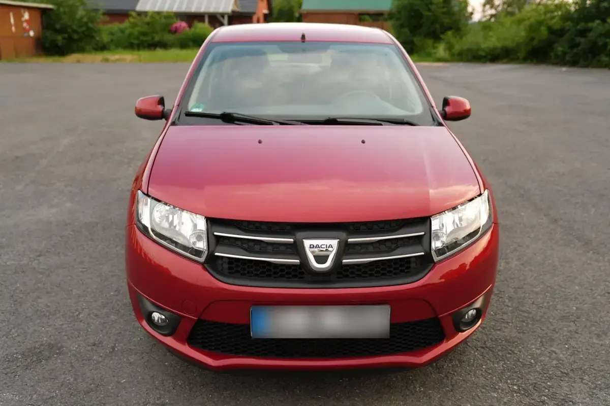 Gebraucht Dacia Sandero Lauréate 90 PS (66 kW) 2014 Rot Kleinwagen