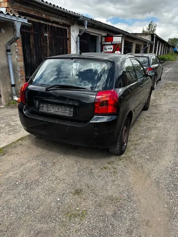 Brugt Toyota Corolla 97 HK (71 kW) 2004 Sort Sedan