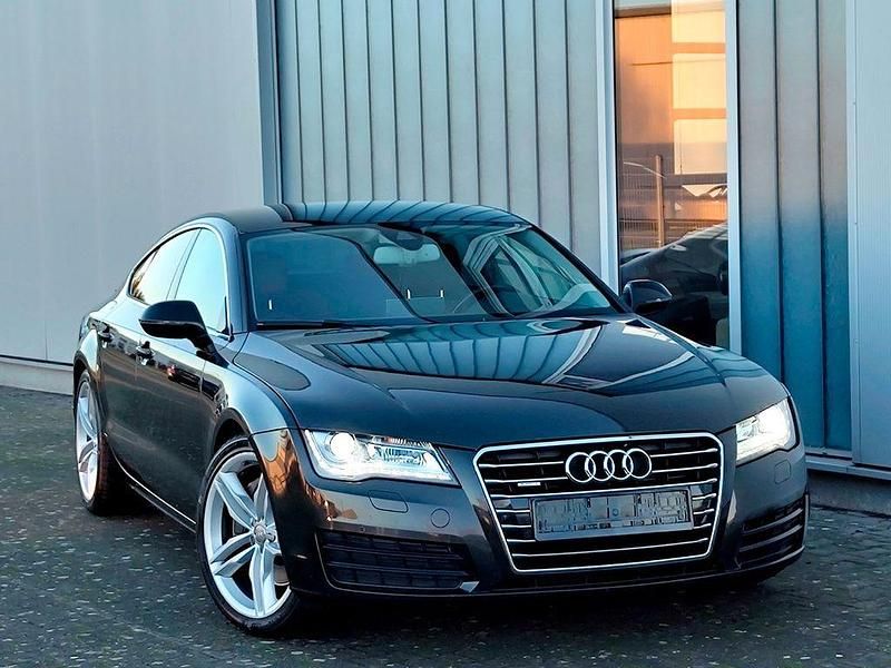 Schwarz Gebraucht 2011 Audi A7 Sportback Ambiente Kleinwagen | 9.500 € (Fairer Preis) - Bild 1/4