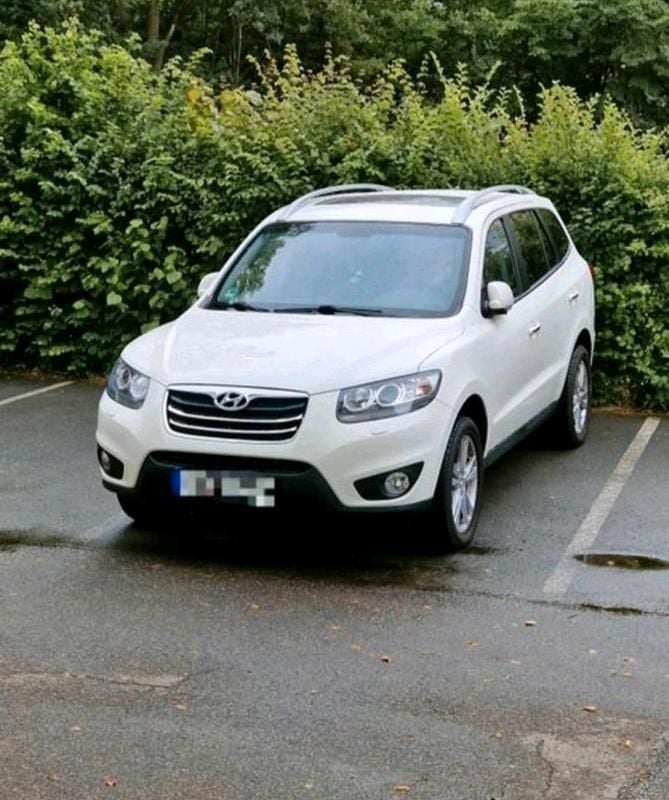 Weiß Gebraucht 2010 Hyundai Santa Fe SUV | 7.499 € (Fairer Preis) - Bild 1/4