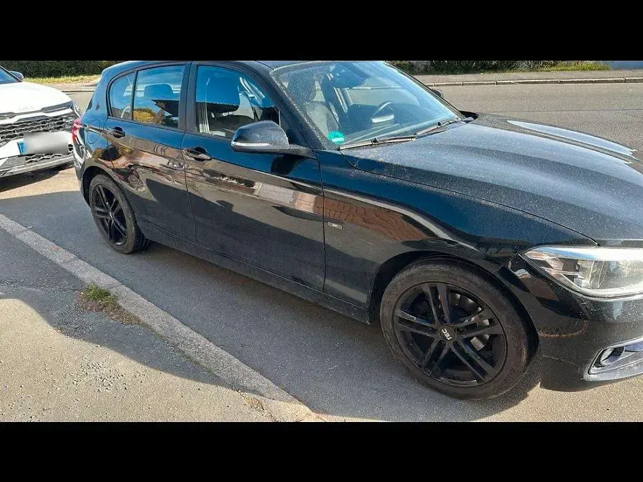 Gebraucht BMW 116 Efficient Dynamics 116 PS (85 kW) 2015 Schwarz Kleinwagen