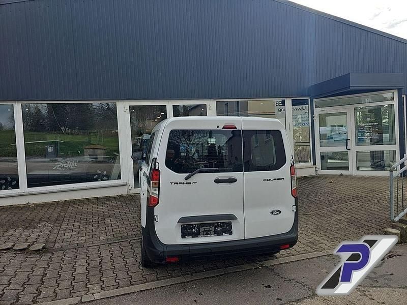 Neu Ford Transit Trend 101 PS (74 kW) 2025 Weiß Limousine