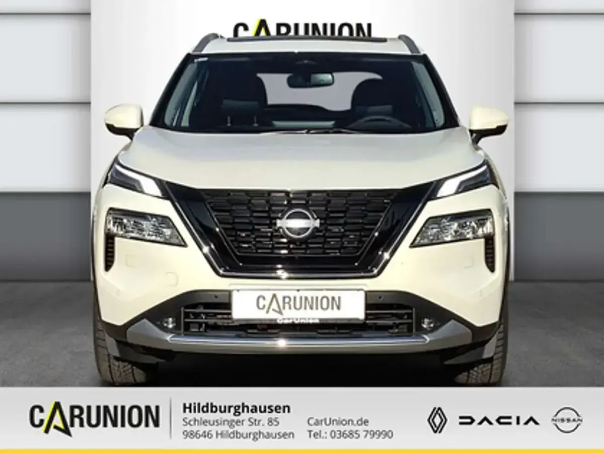 Gebraucht Nissan X-Trail Tekna 163 PS (119 kW) 2023 Qab / white bril. SUV