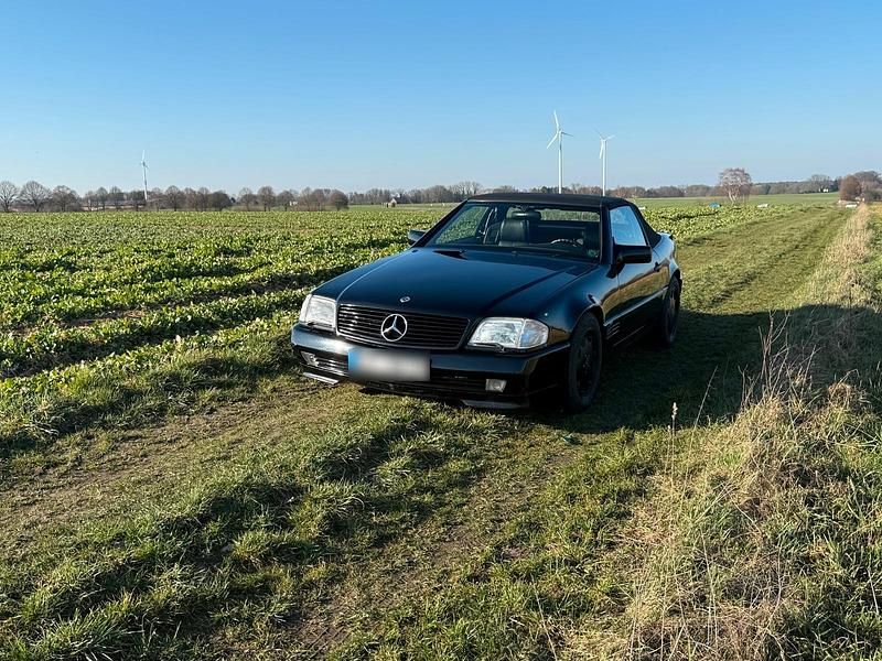 Gebraucht Mercedes SL300 231 PS (169 kW) 1992 Schwarz Cabrio