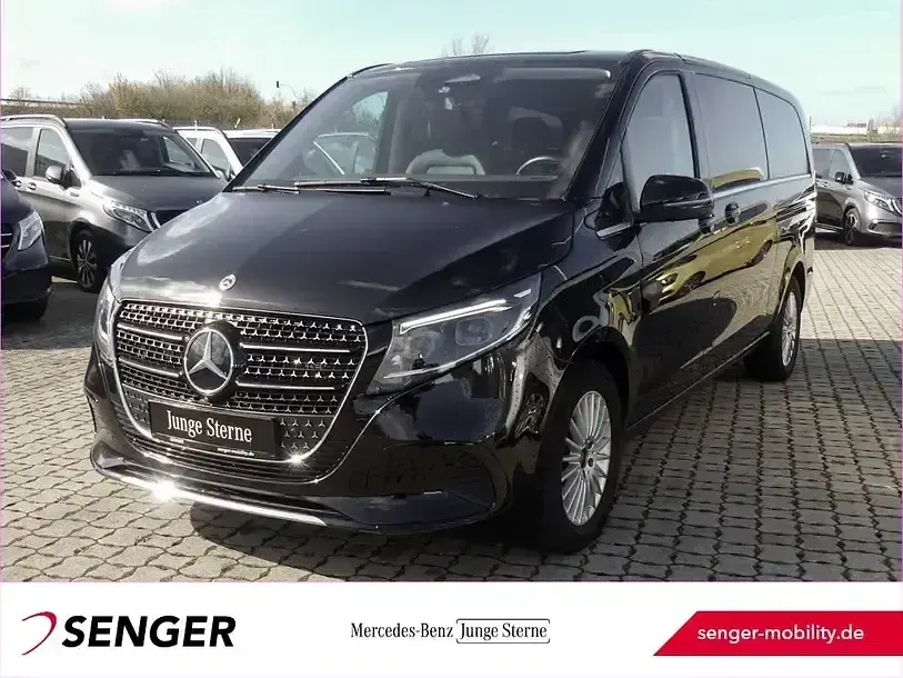Gebraucht Mercedes V300 Avantgarde 237 PS (174 kW) 2024 Van / Kleinbus