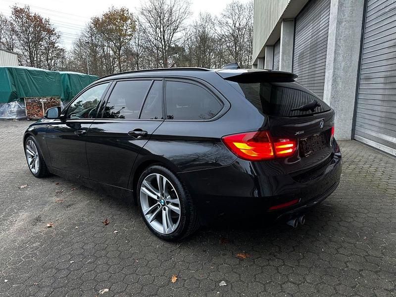 Gebraucht BMW 335 Sport Line 313 PS (230 kW) 2014 Schwarz Kombi