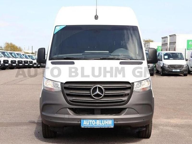 Second-hand Mercedes Sprinter 143 CP (105 kW) 2021 Alb Van