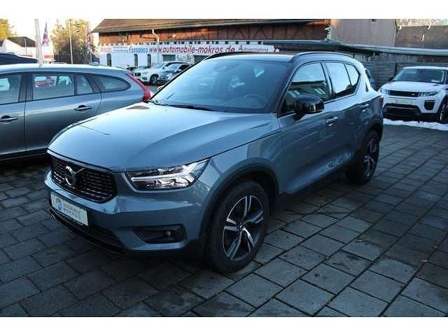 Thundergrey (metallic) Gebraucht 2021 Volvo XC40 R-Design SUV | 25.950 € (Superpreis) - Bild 1/4