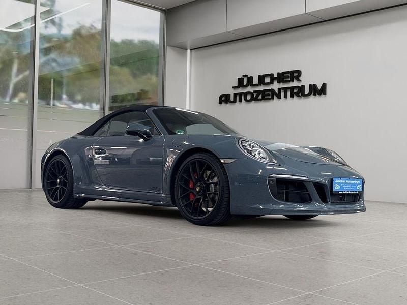 Blau Gebraucht 2017 Porsche 911 Carrera GTS Cabrio | 89.490 € - Bild 1/4