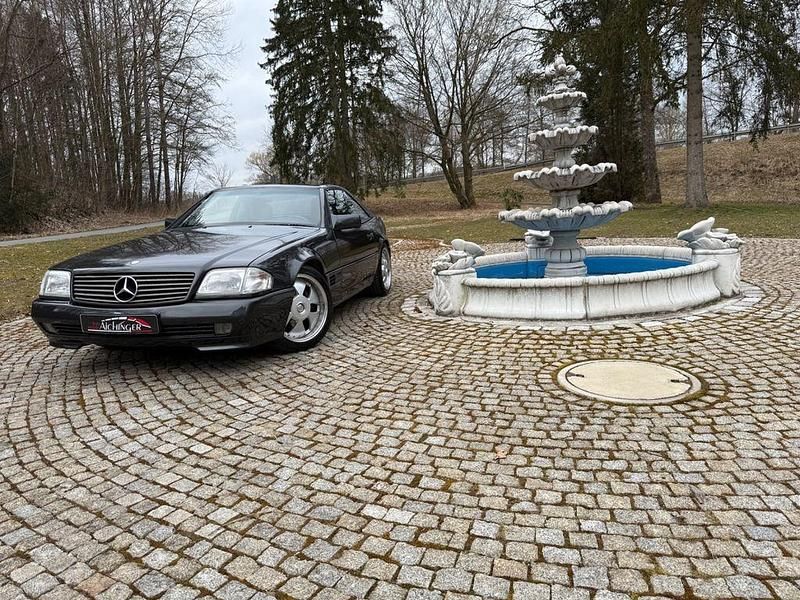 Grau Gebraucht 1994 Mercedes SL320 Cabrio | 20.900 € - Bild 1/4