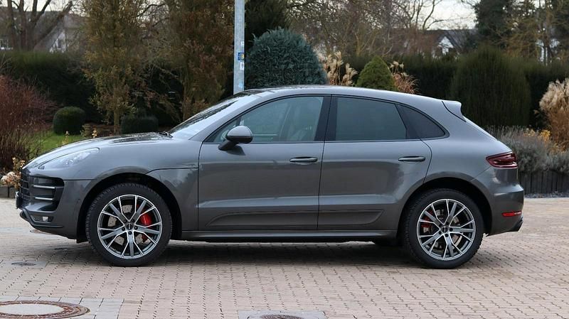 Gebraucht Porsche Macan Turbo 400 PS (294 kW) 2014 Grau SUV