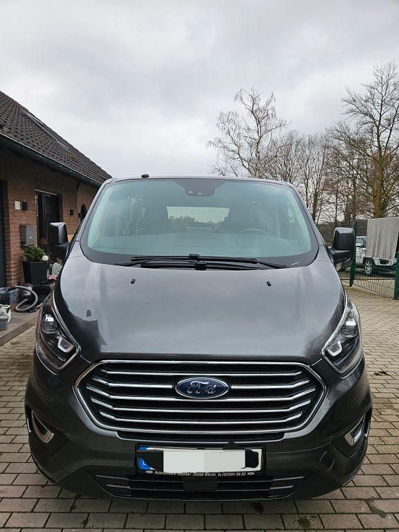 Gebraucht Ford Tourneo Titanium X 170 PS (125 kW) 2018 Grau Van / Kleinbus