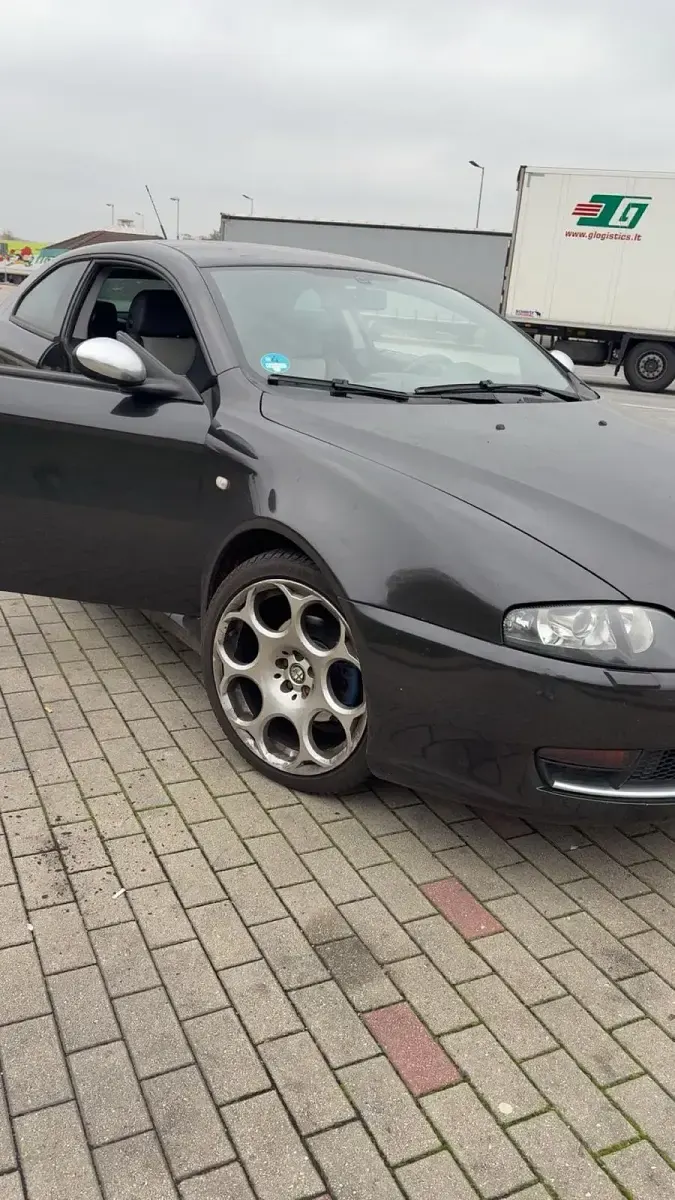 Gebraucht Alfa Romeo GT 166 PS (122 kW) 2007 Grau Coupé