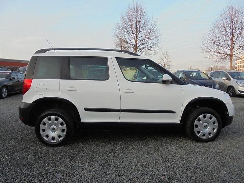 Gebraucht Skoda Yeti 140 PS (102 kW) 2013 Weiß SUV