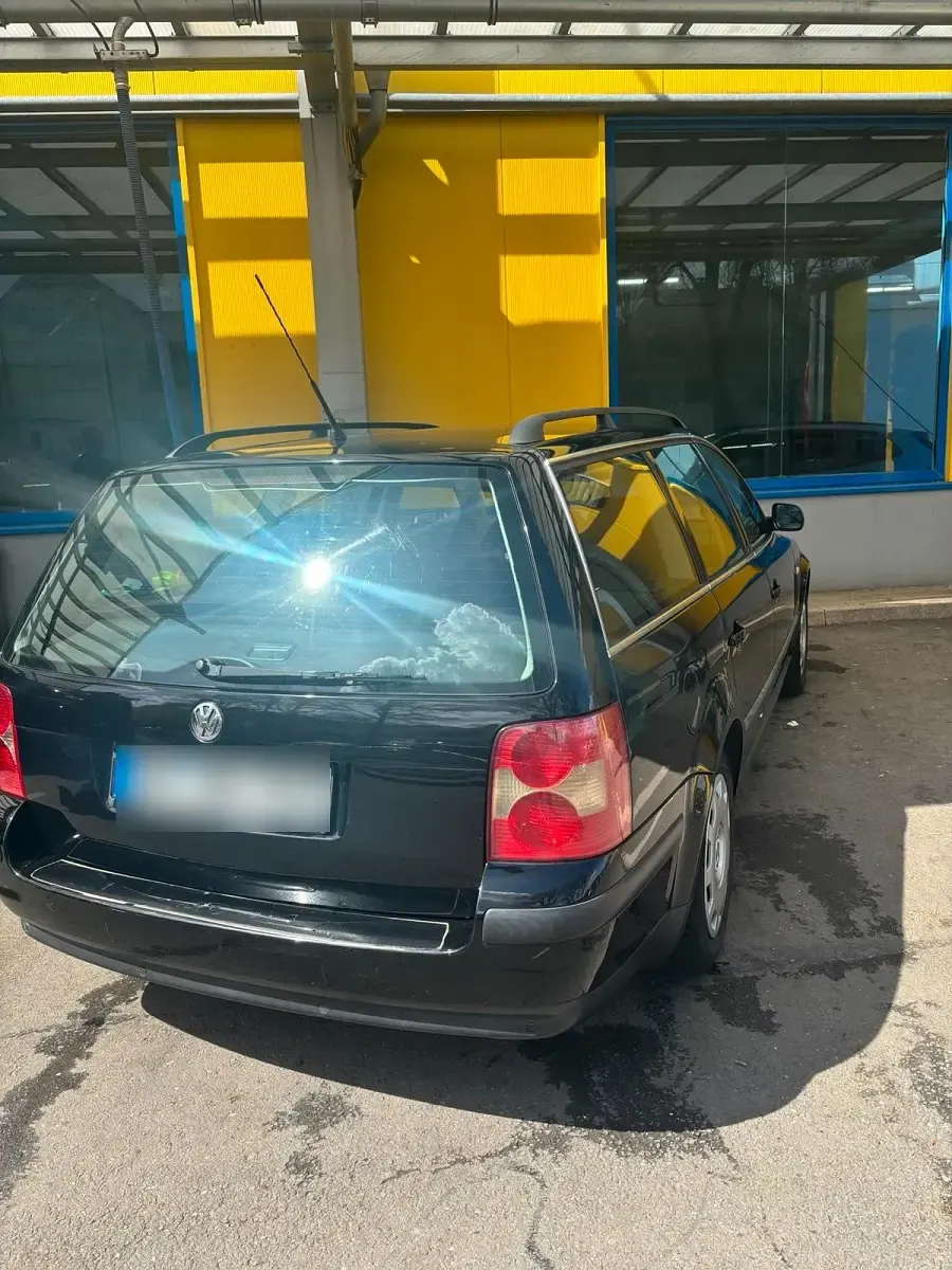 Gebraucht VW Passat 150 PS (110 kW) 2003 Schwarz Kombi