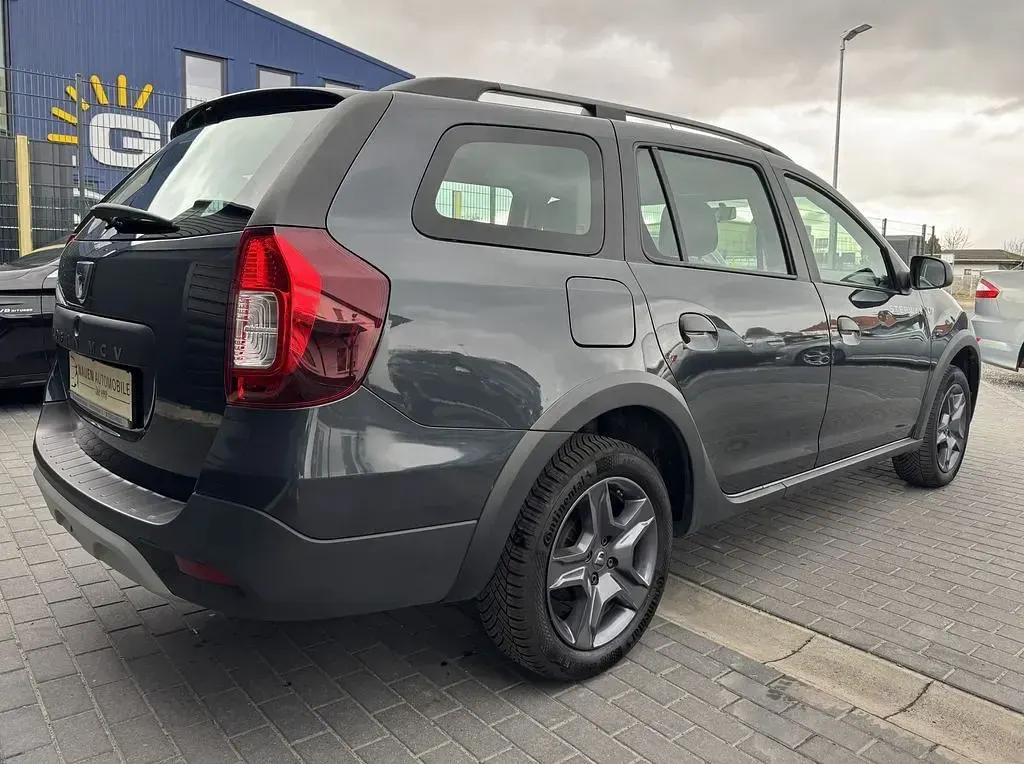 Używany Dacia Logan MCV Stepway 90 KM (66 kW) 2019 Szary Kombi