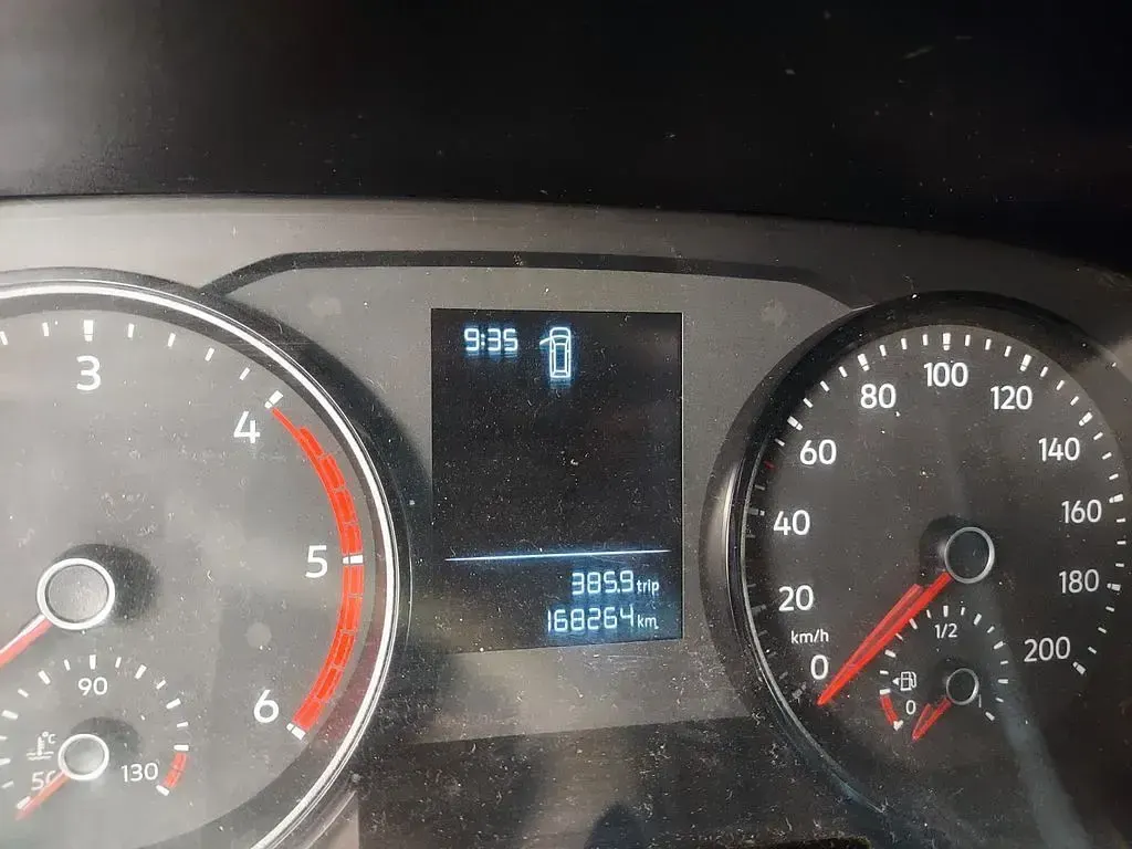 Używany VW Crafter 177 KM (130 kW) 2017 Żółty Van
