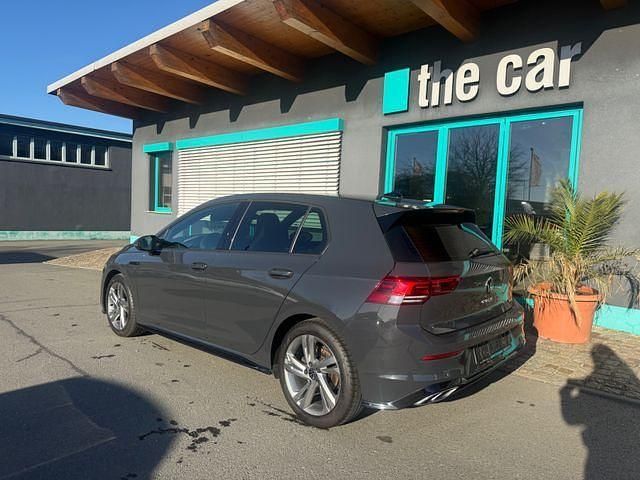 Gebraucht VW Golf R-line 150 PS (110 kW) 2022 Grau Coupé