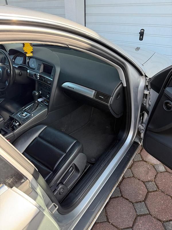Używany Audi A6 255 KM (187 kW) 2004 Srebrny Sedan/Limuzyna