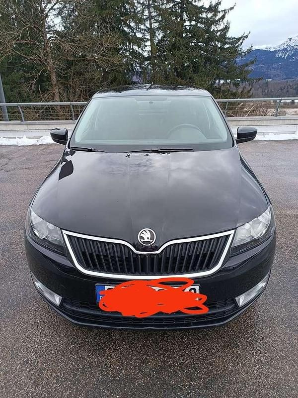Second-hand Skoda Rapid Active 105 CP (77 kW) 2013 Hatchback