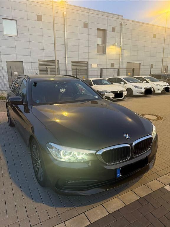 Second-hand BMW 520 Performance 190 CP (139 kW) 2017 Gri Break