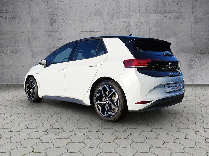 Gebraucht VW ID.3 Pro 107 kW (146 PS) 2022 Gletscherweiß metallic Kleinwagen