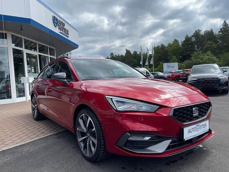 Rot Gebraucht 2021 Seat Leon | 20.990 € (Fairer Preis) - Bild 1/4