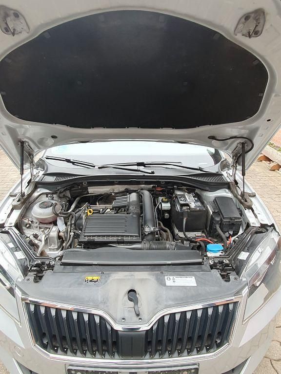 Gebraucht Skoda Superb Active 125 PS (91 kW) 2018 Grau Limousine