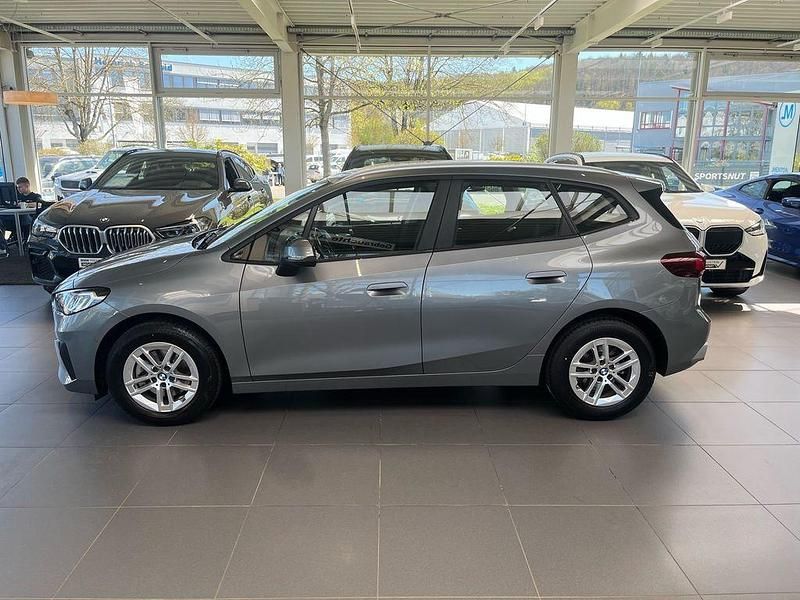 Gebraucht BMW 218 Active Tourer Performance 136 PS (100 kW) 2022 Grau Van / Kleinbus
