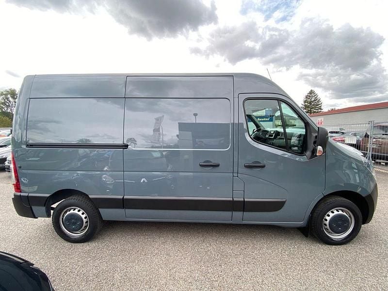 Gebraucht Opel Movano 150 PS (110 kW) 2021 Grau Van