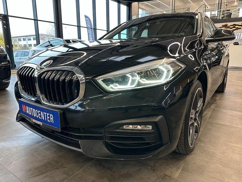 Gebraucht BMW 120 Advantage 178 PS (130 kW) 2021 Schwarz Kleinwagen